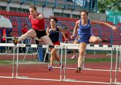 Utrka na 100 m prepone juniorke